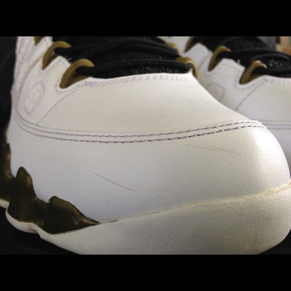 Air Jordan 9 statue 302370-109 used size 8.5 - Picture 6 of 8